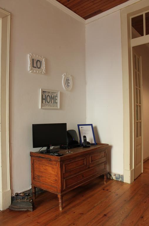 The Blue House - Lively Bairro Alto Διαμέρισμα Lisboa Δωμάτιο φωτογραφία