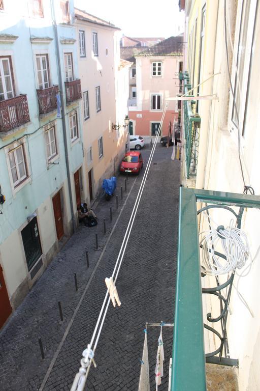 The Blue House - Lively Bairro Alto Διαμέρισμα Lisboa Δωμάτιο φωτογραφία